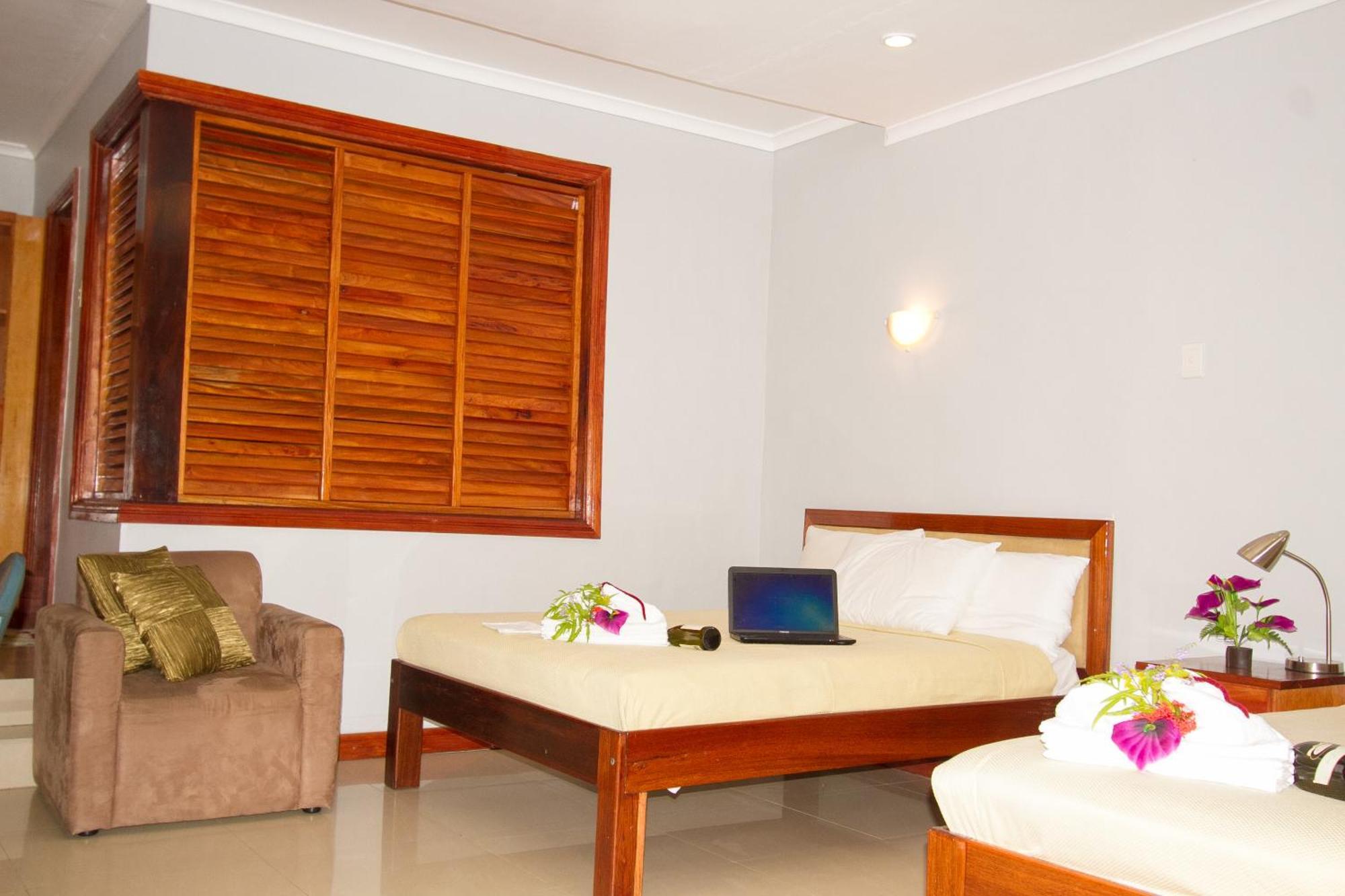 Hideaway Hotel Port Moresby Room photo